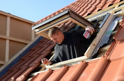 Pose de fenêtres de toit Velux à Affoux